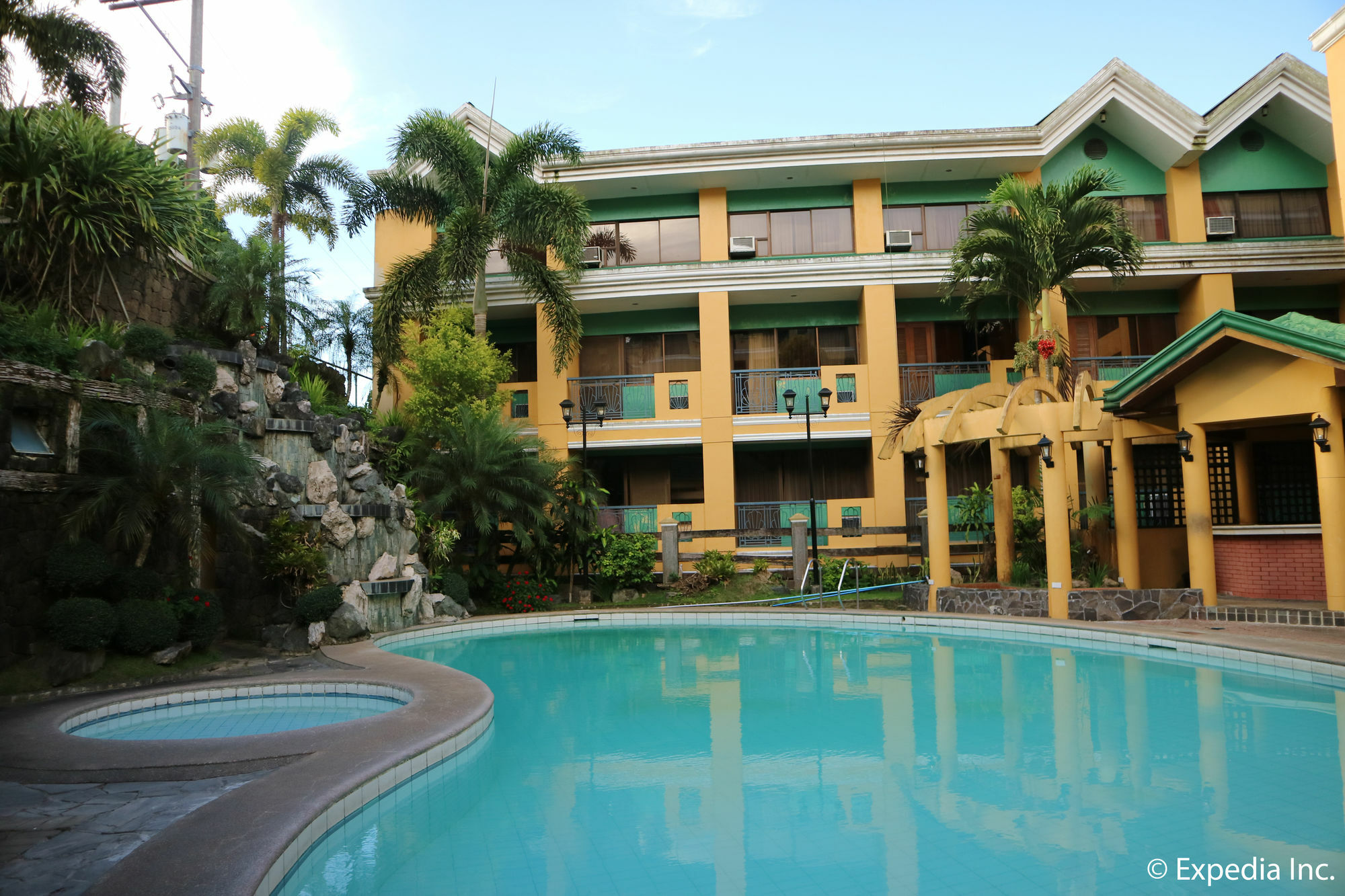 Sunrise Holiday Mansion Tagaytay City Zewnętrze zdjęcie