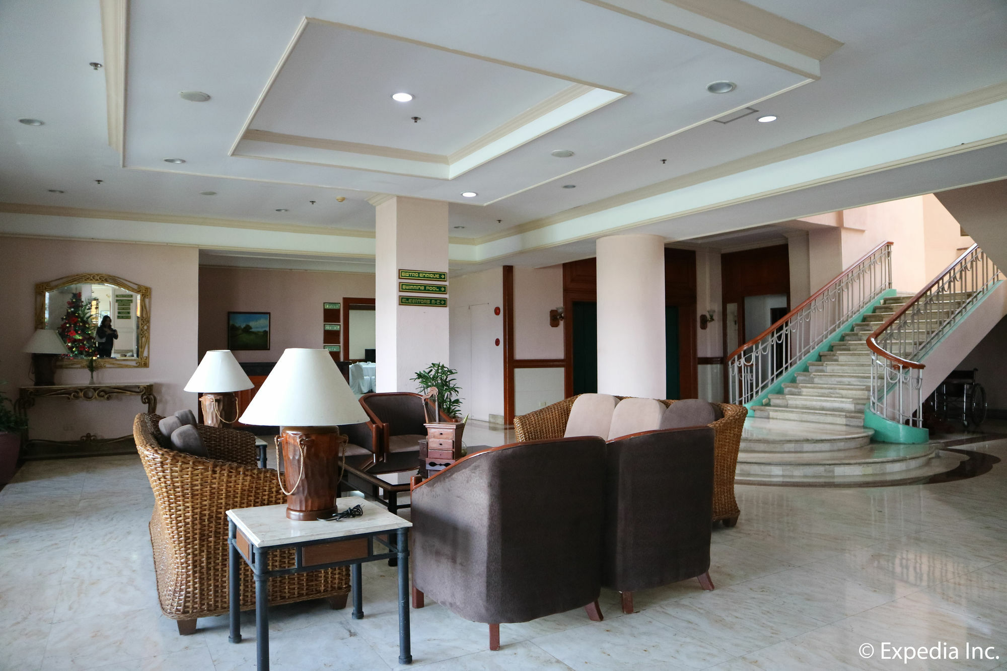Sunrise Holiday Mansion Tagaytay City Zewnętrze zdjęcie
