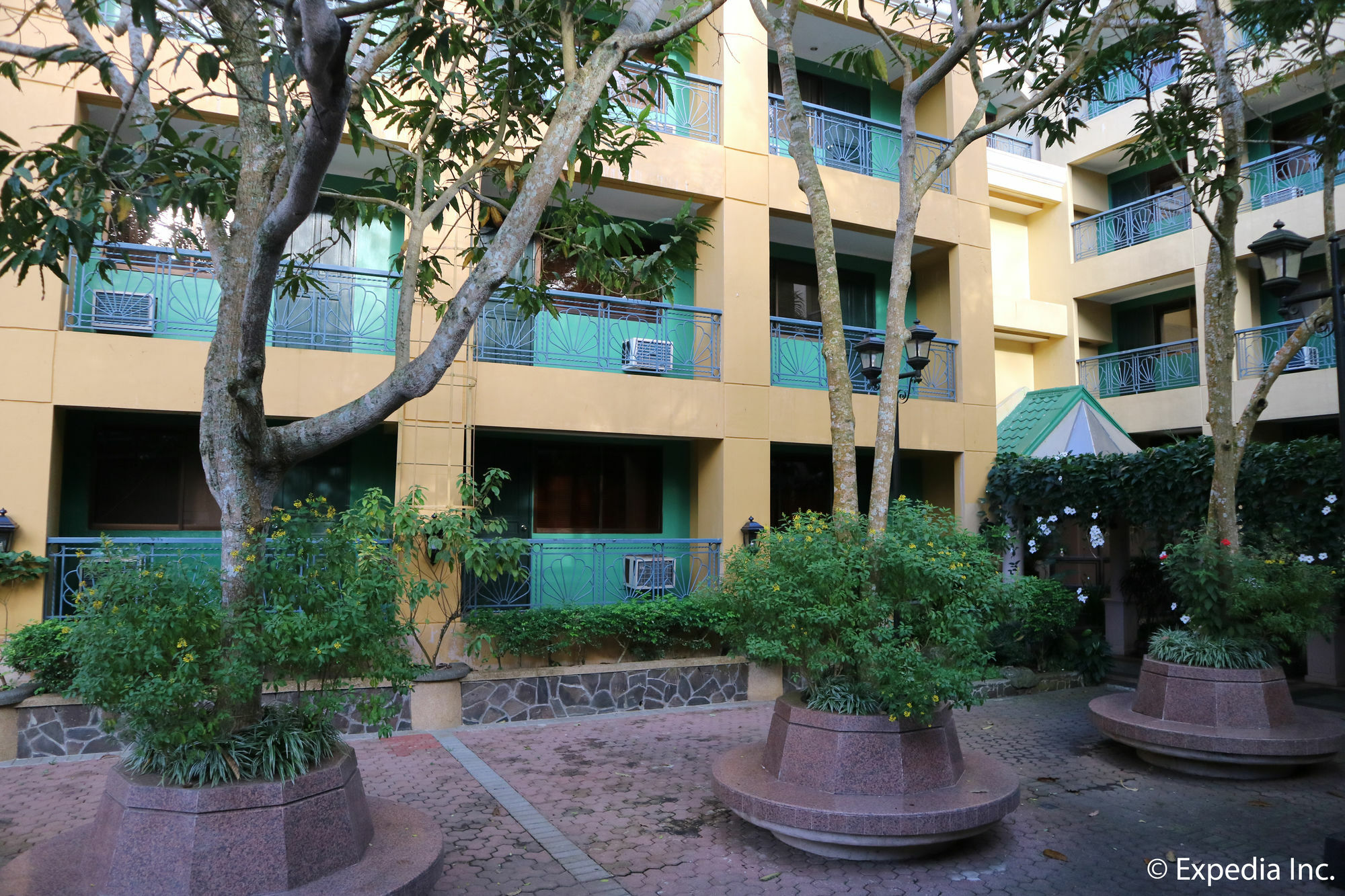 Sunrise Holiday Mansion Tagaytay City Zewnętrze zdjęcie